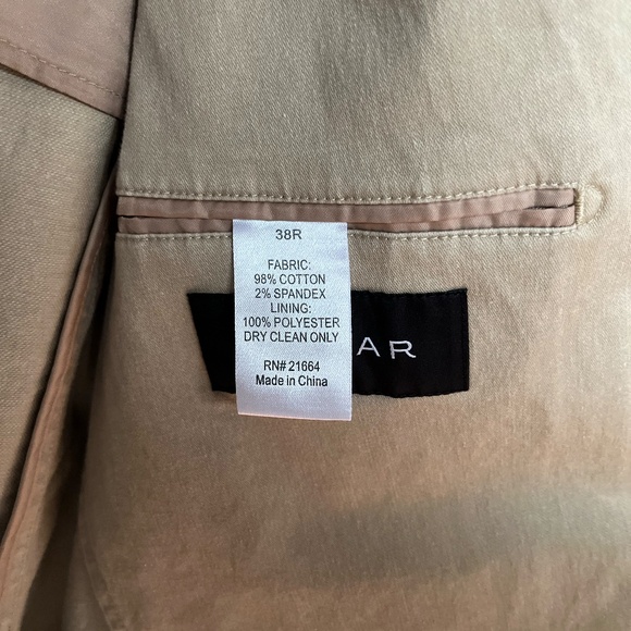 The Tie Bar The Cotton Miracle Jacket in British Tan 38R - Picture 8 of 12